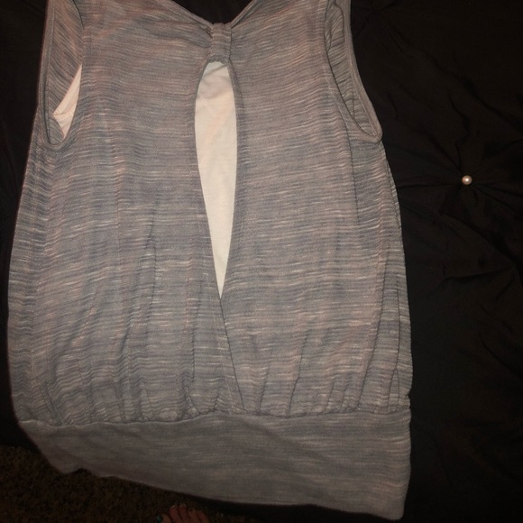 Top - Picture 4 of 7